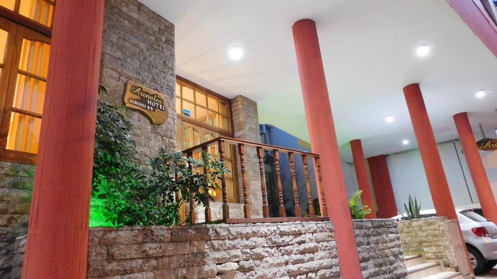 Hotel Arenales Villa Carlos Paz Exterior photo