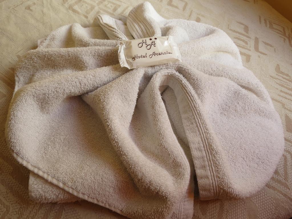Hotel Arenales Villa Carlos Paz Room photo