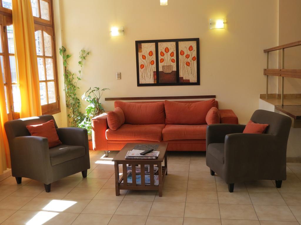 Hotel Arenales Villa Carlos Paz Exterior photo