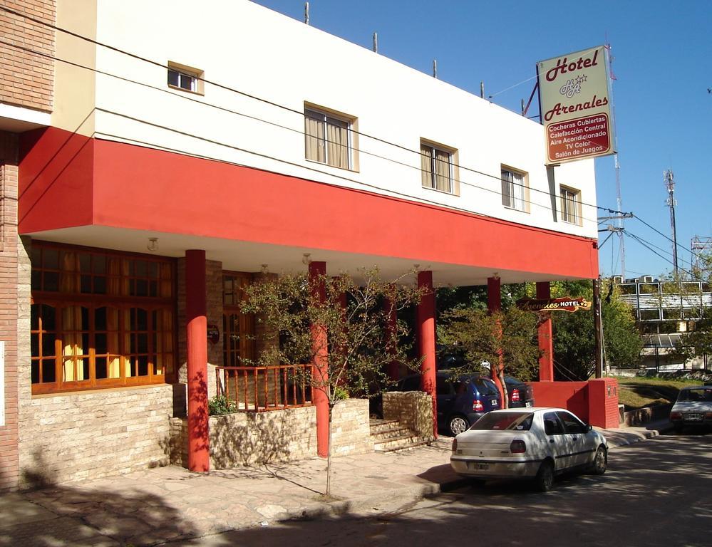 Hotel Arenales Villa Carlos Paz Exterior photo